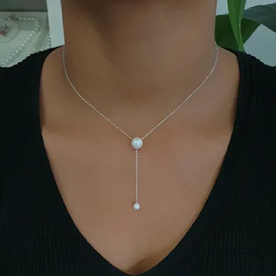 Dainty Pearl Necklace