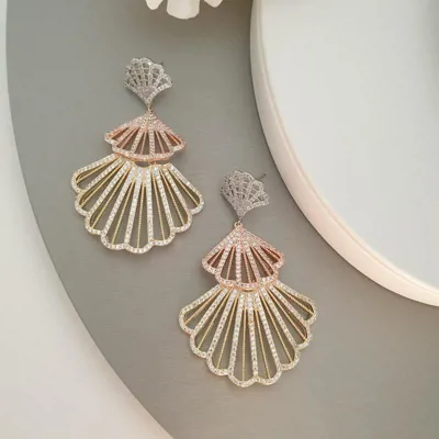 Shell Link Earrings