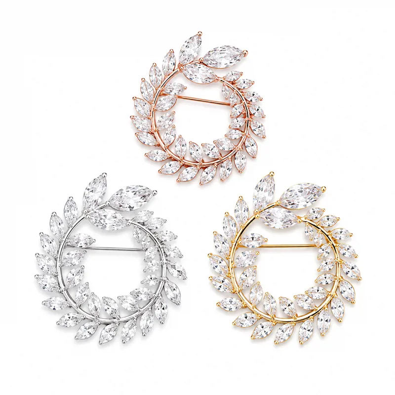 Wreath Stone Brooch