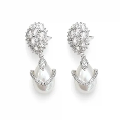 Elegant Pearl Drops