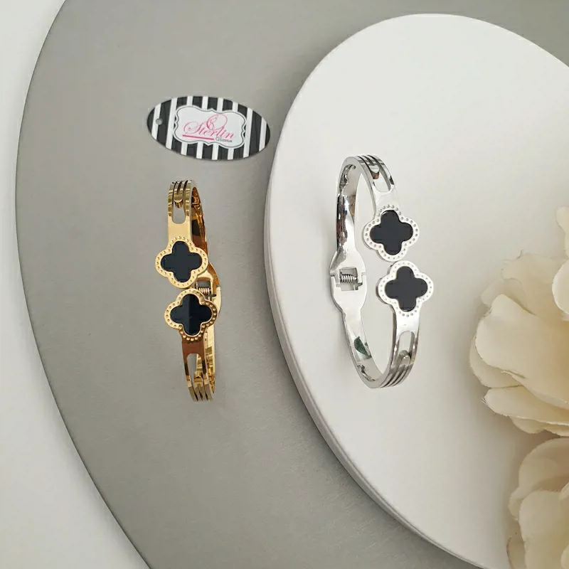 Double Petal Bangle