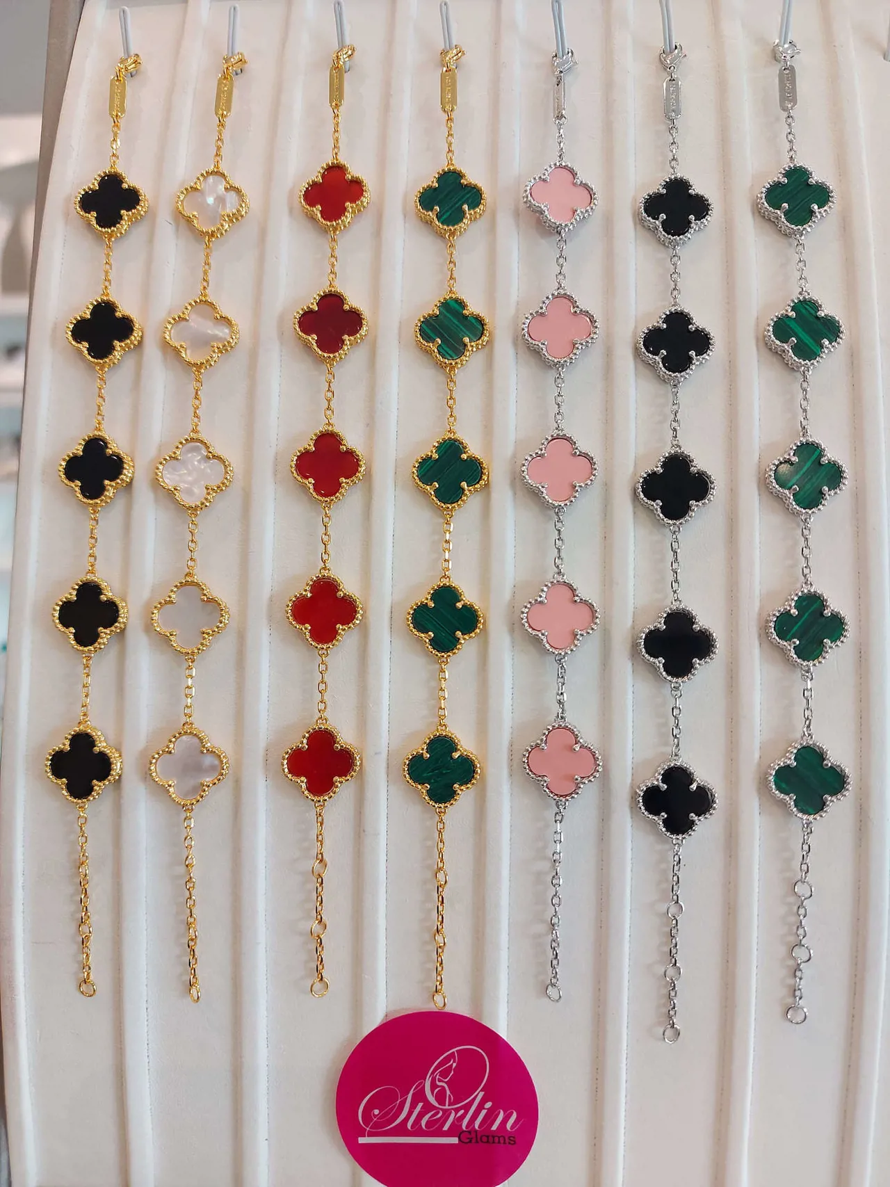 5 Petal Motif Bracelet