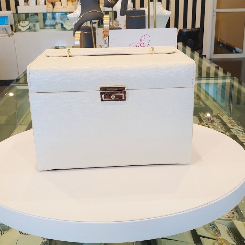 All in One Elegant Jewellery Box view 4